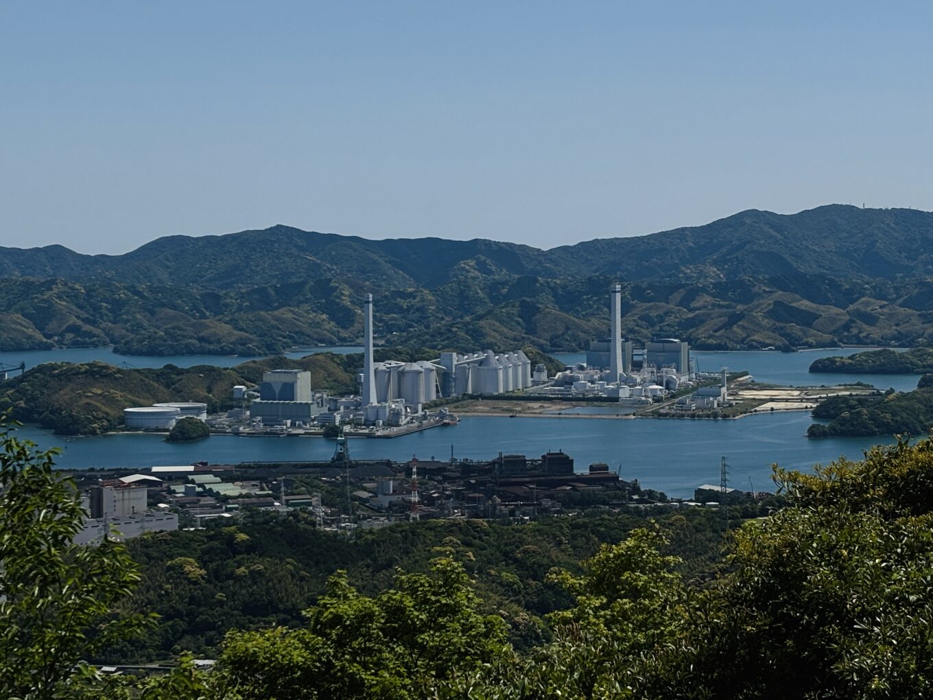 【ニュース】四国電力 橘湾火力発電所の石炭サイロで火災